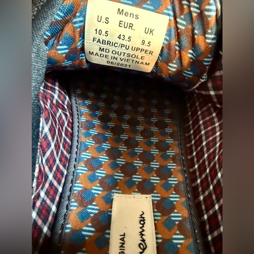 Ben Sherman Hardie Knit Sneakers NWOT 10.5 Navy - Picture 12 of 13
